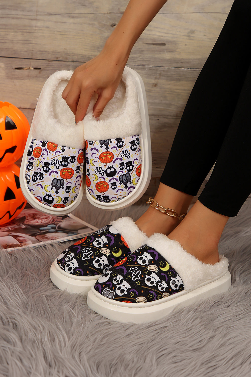 White Halloween Pumpkin Ghost Print Plush Home Slippers