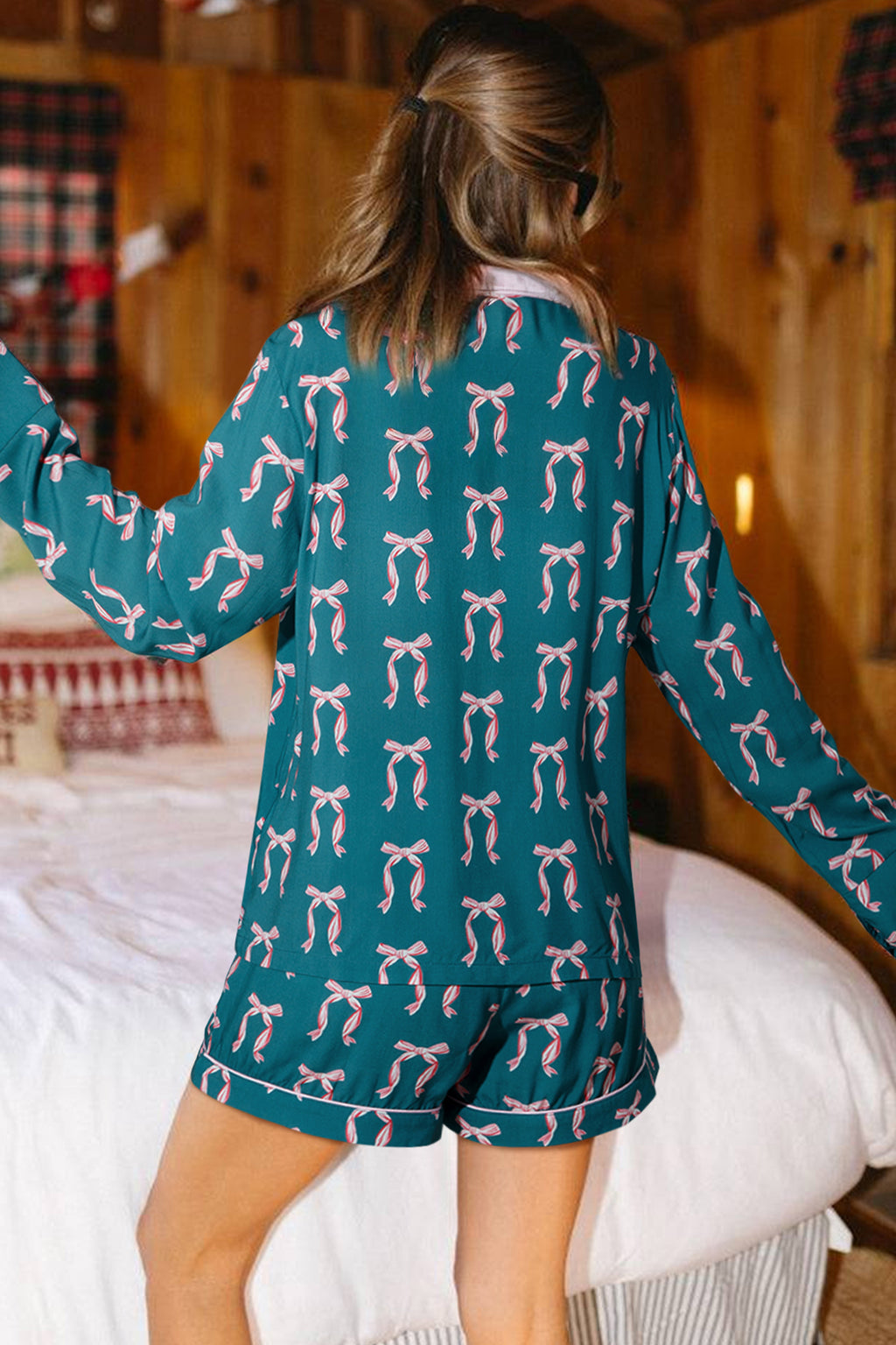 Green Ribbon Bow Print Silky Long Sleeve Shirt and Shorts 2pcs Pajama Set