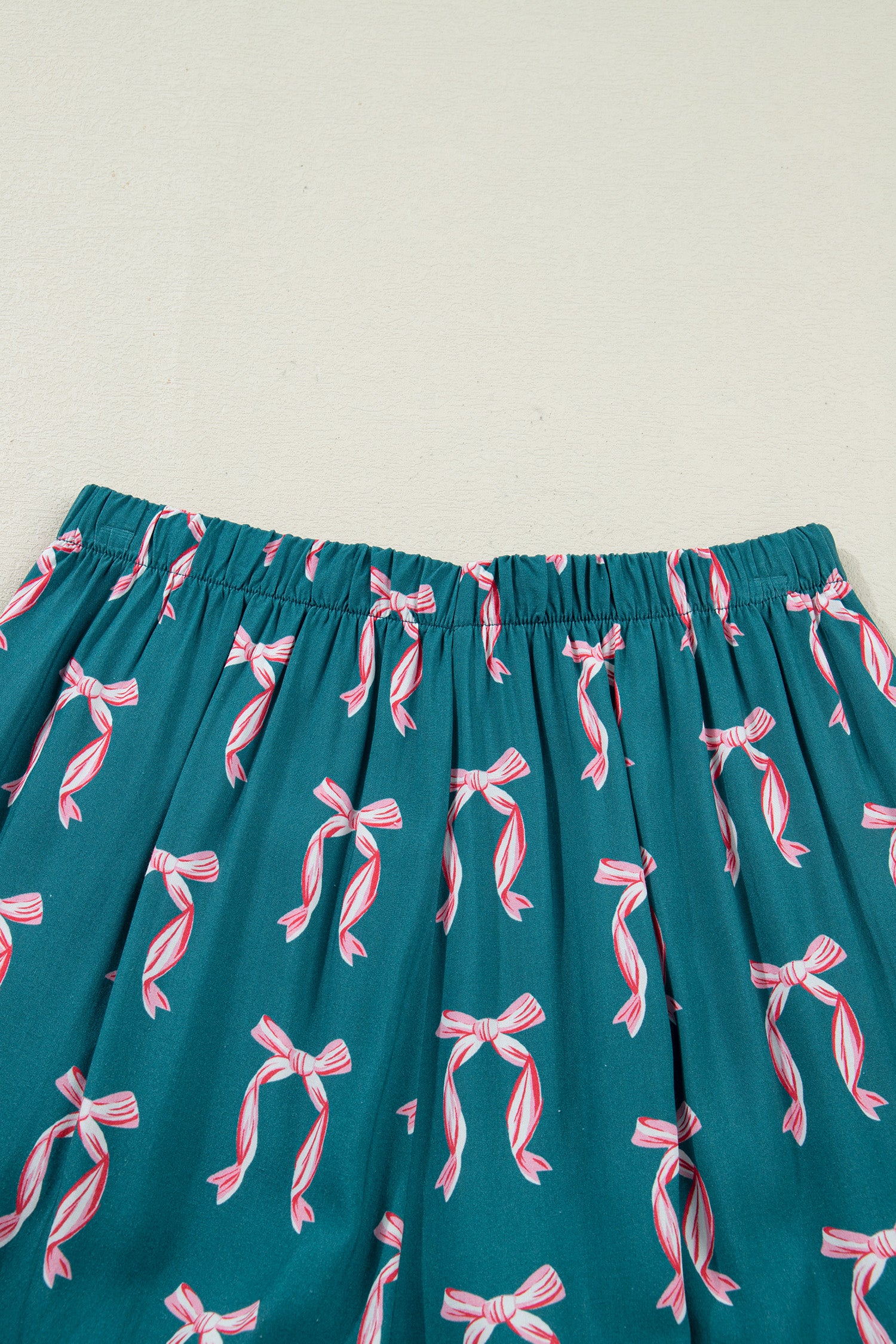 Green Ribbon Bow Print Silky Long Sleeve Shirt and Shorts 2pcs Pajama Set