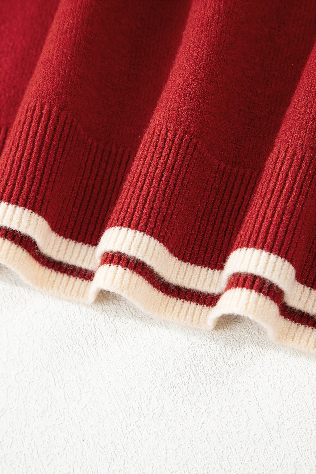 Racing Red Leopard Bow Decor Split Cuff Contrast Trim Sweater