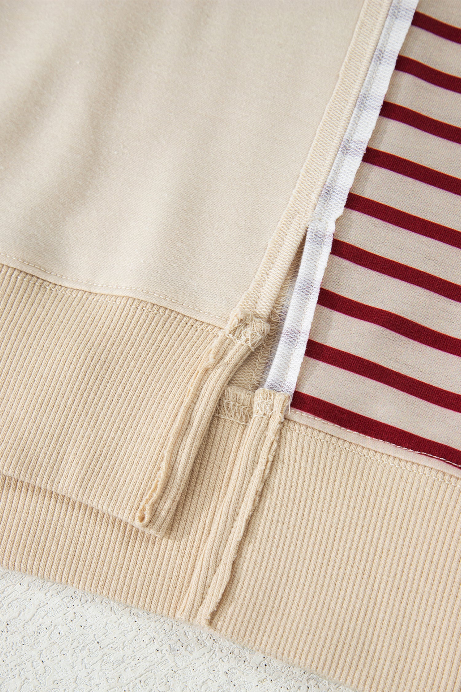 Red Stripe Sleeve Patchwork Casual Knit Top