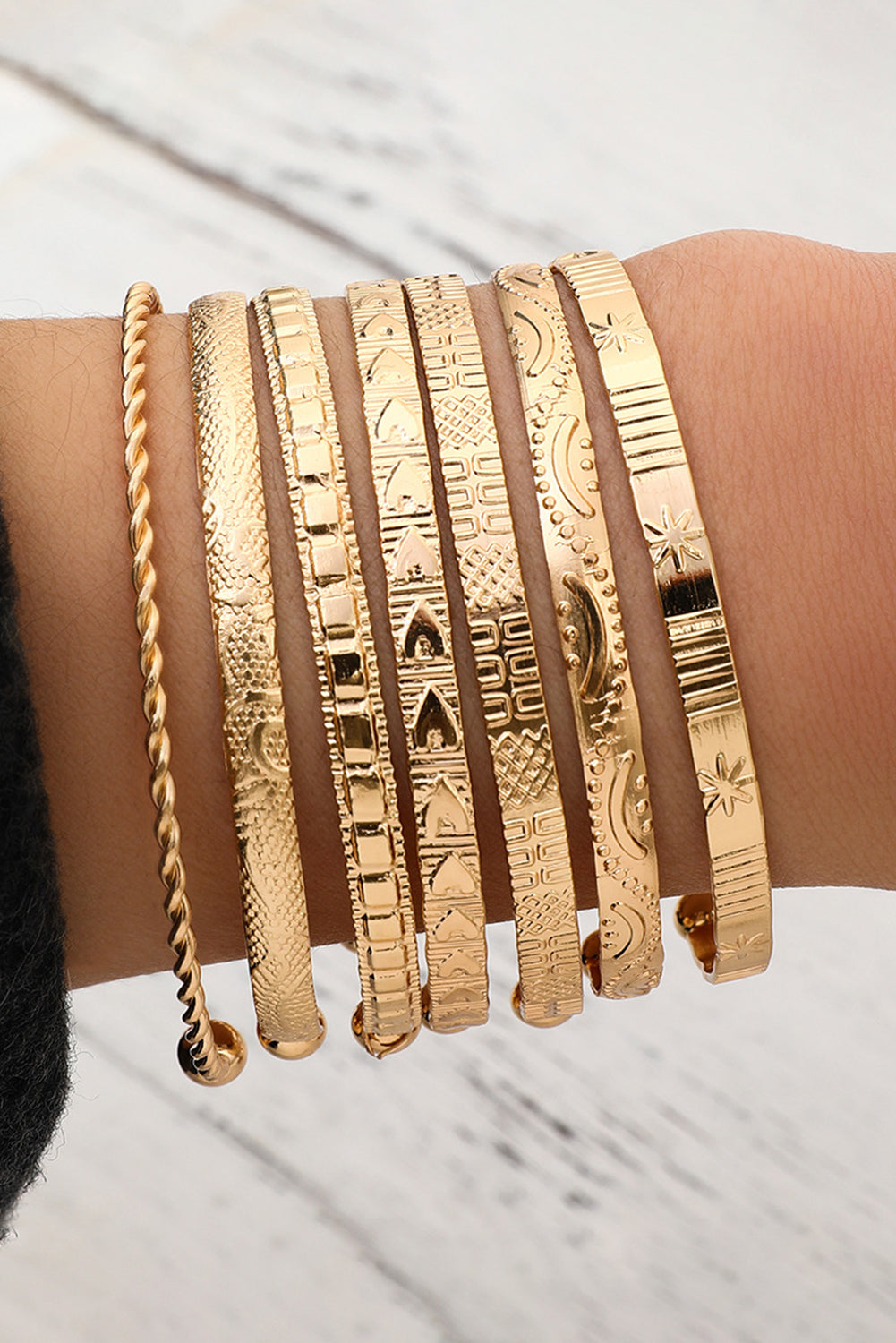 Gold 7pcs/set Textured Open Alloy Bangle Set