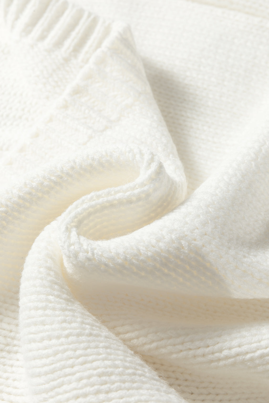 White 3D Flower Spaghetti Straps Sweater Vest