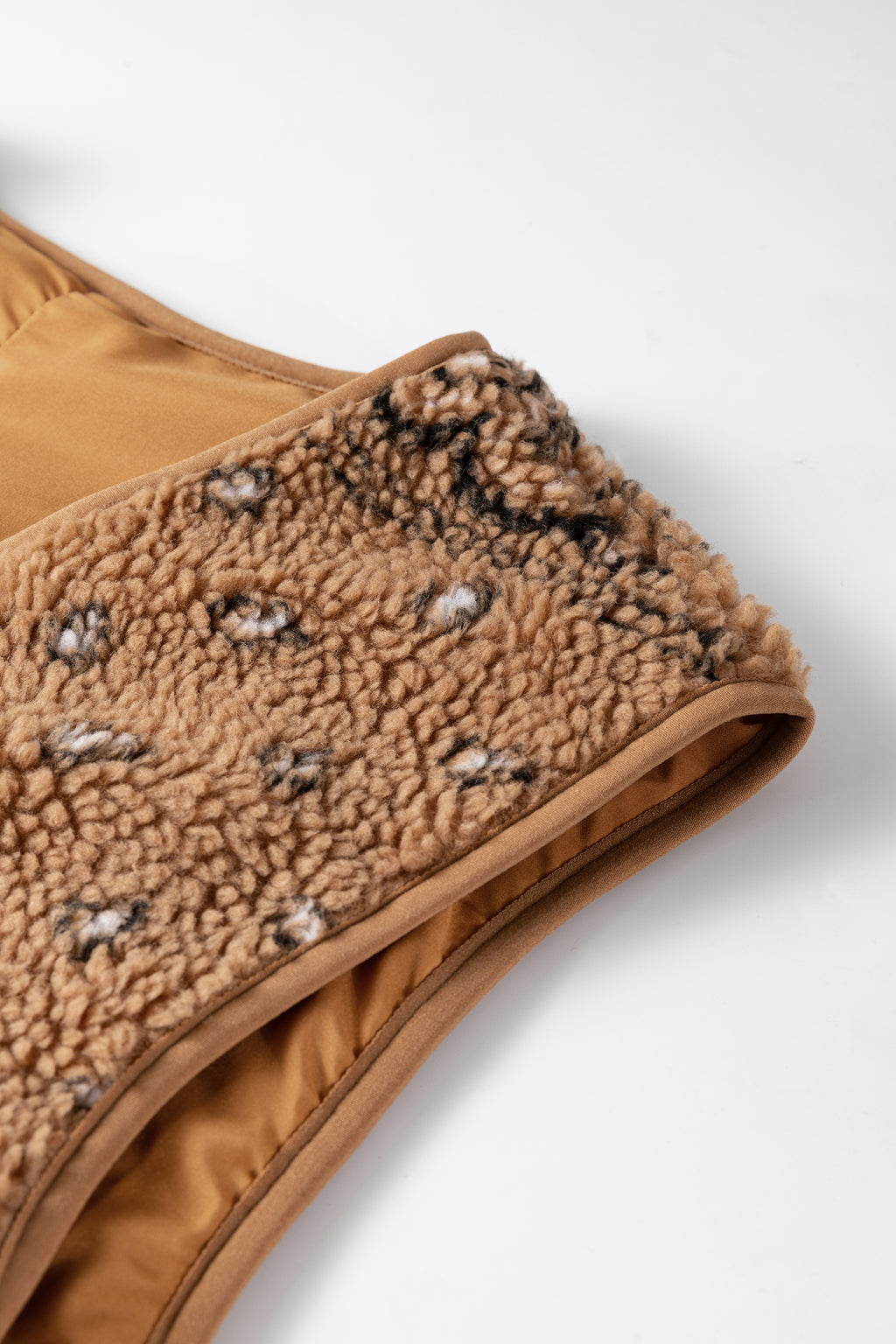 Brown Sherpa Paisley Print Pocketed Western Fashion Vest Jacket