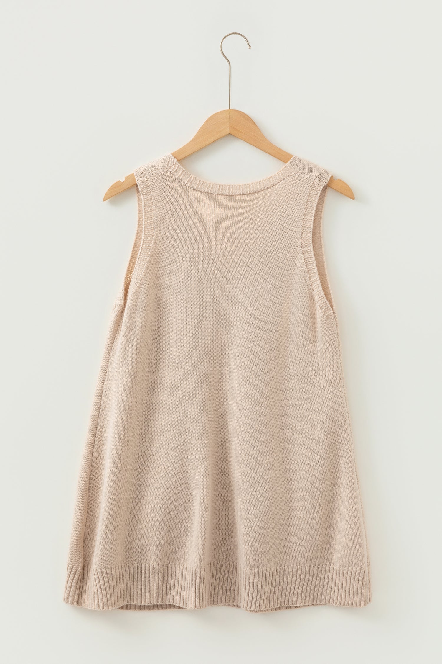 Jet Stream Ribbed Deep V Neckline Front Pocketed Loose Tunic Sweater Vest