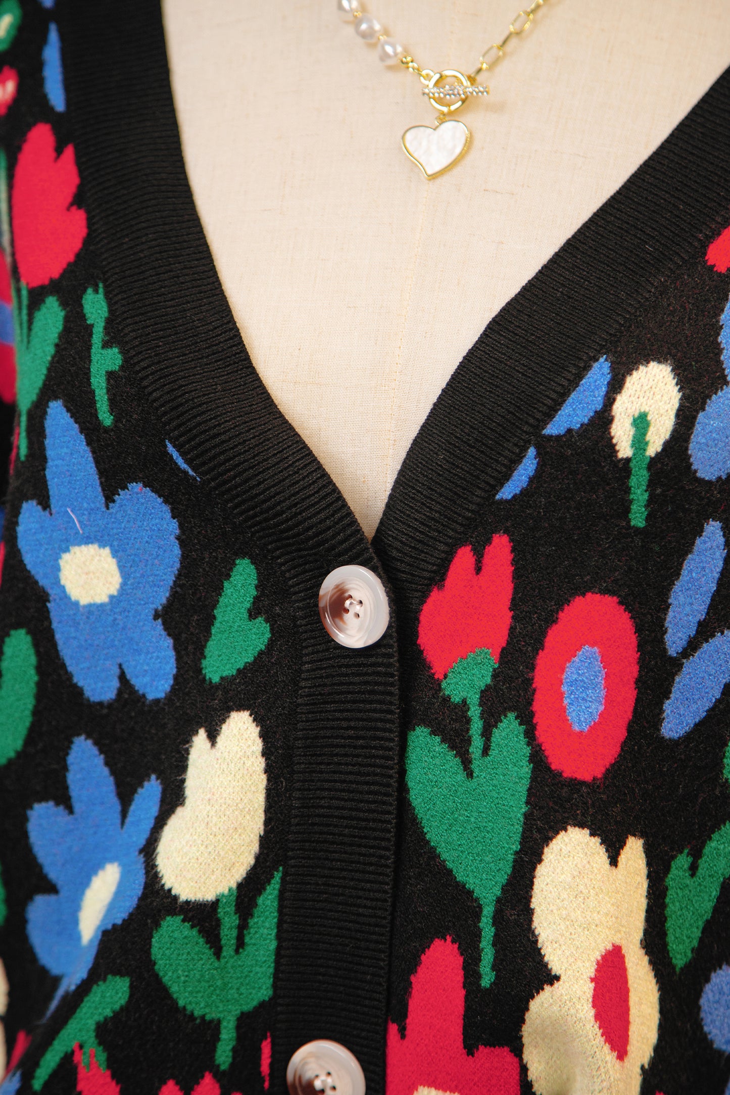 Black Floral Print V Neck Buttoned Short Cardigan Sweater