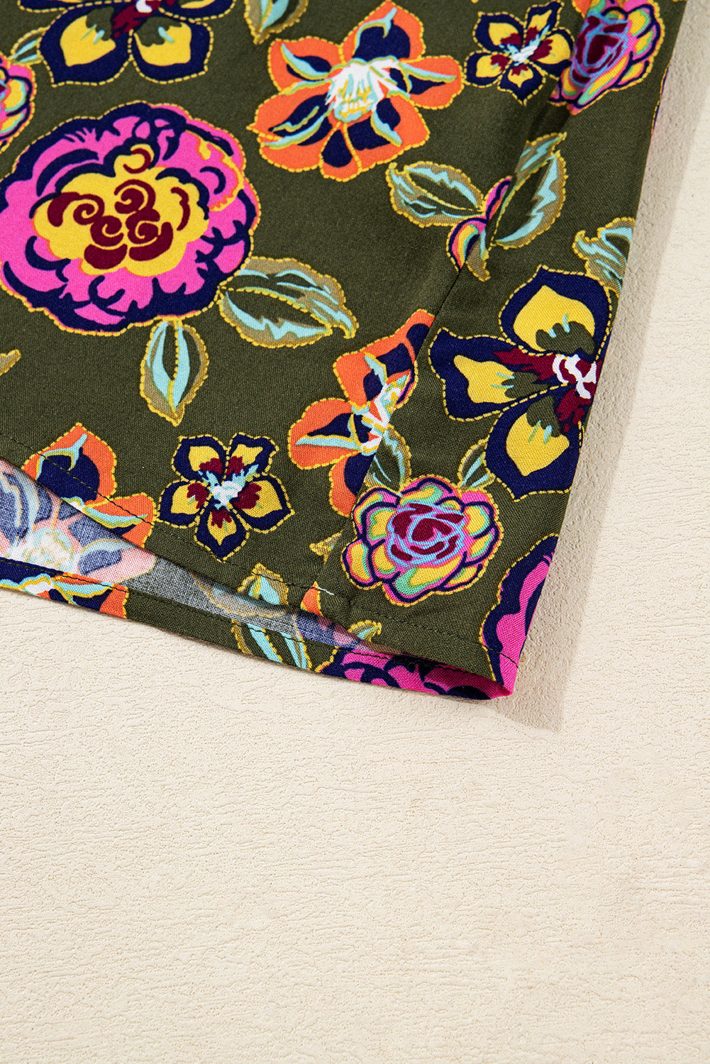 Green Floral Print Split Neck Bubble Sleeve Shift Mini Dress