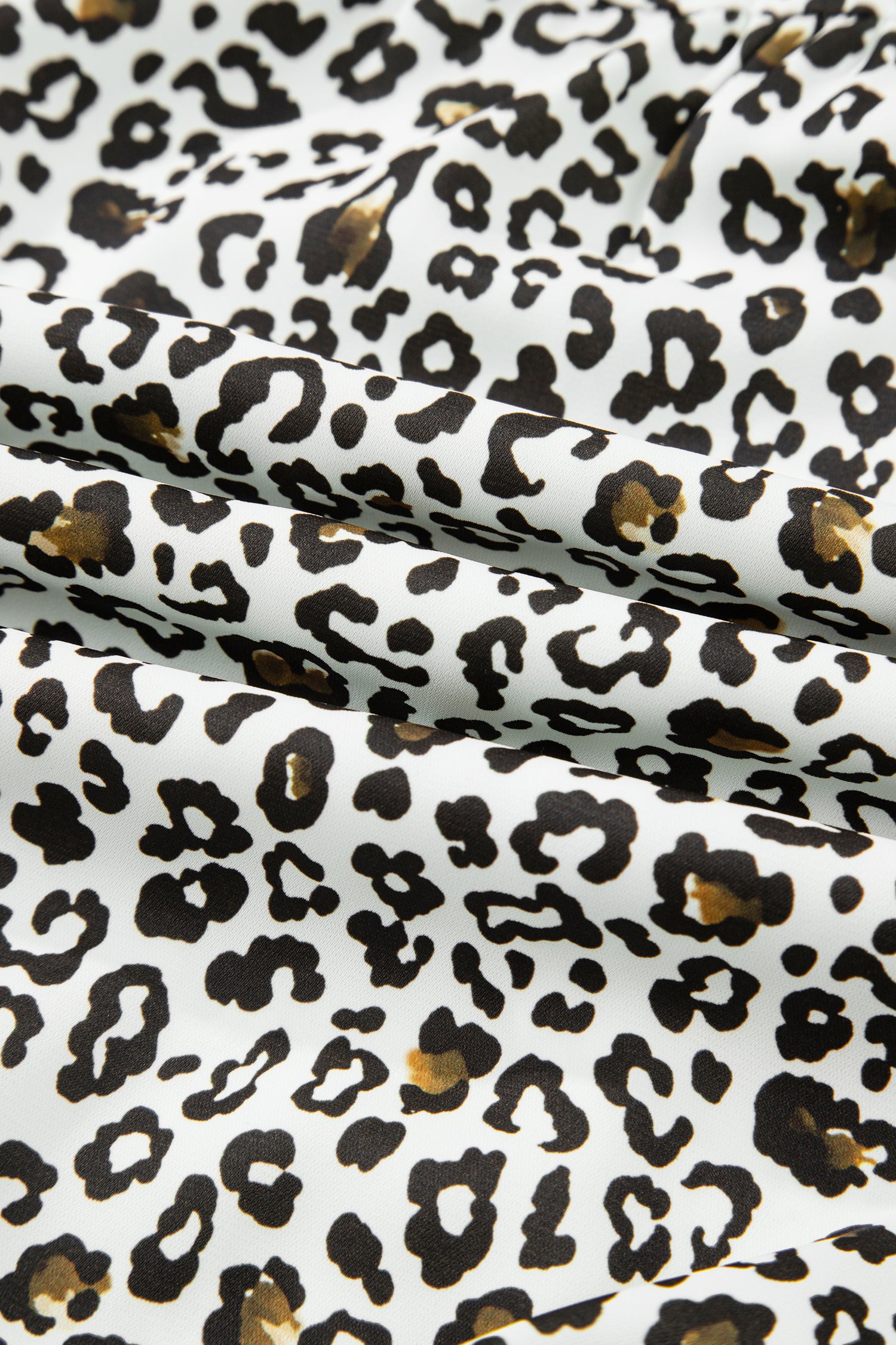 Khaki Plus Size Buttoned Contrast Trim Puff Sleeve Leopard Print Blouse