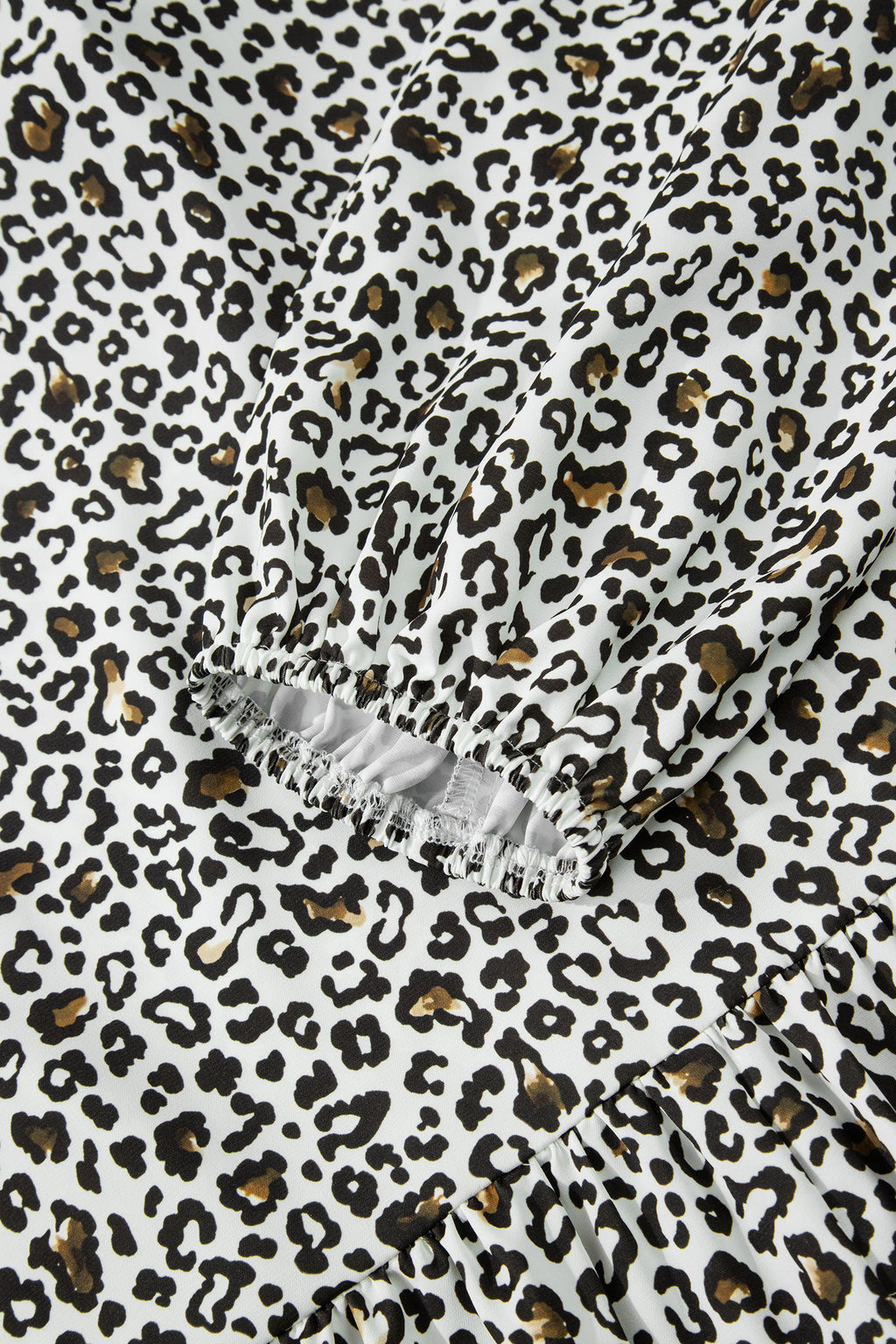 Khaki Plus Size Buttoned Contrast Trim Puff Sleeve Leopard Print Blouse