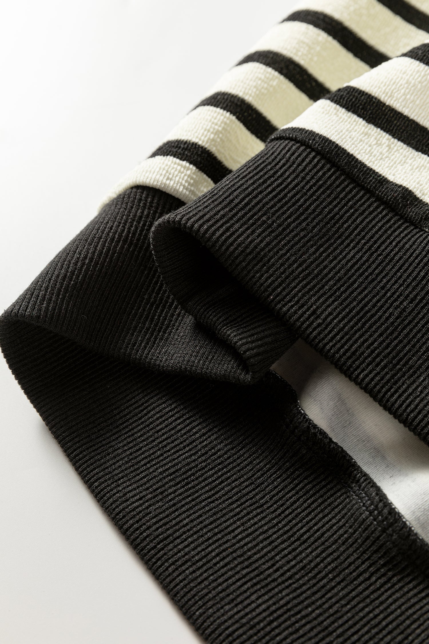 White Stripe Contrast MERRY Letter Christmas Print Drop Shoulder Sweatshirt