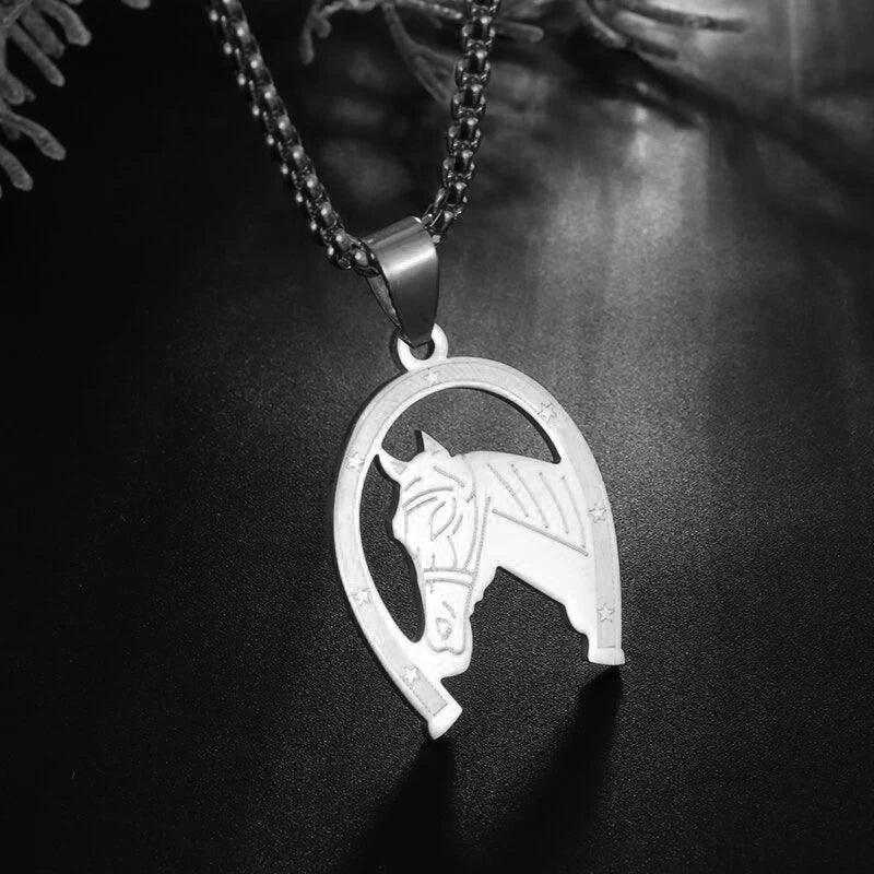 Hip Hop Ice Out Golden Horse Head Pendant Horseshoe Necklace for Men Personality Charm Fashion Rock Party Jewelry - L & M Kee, LLC