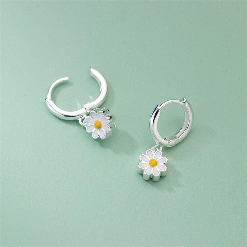 Daisy Flower Earrings - L & M Kee, LLC