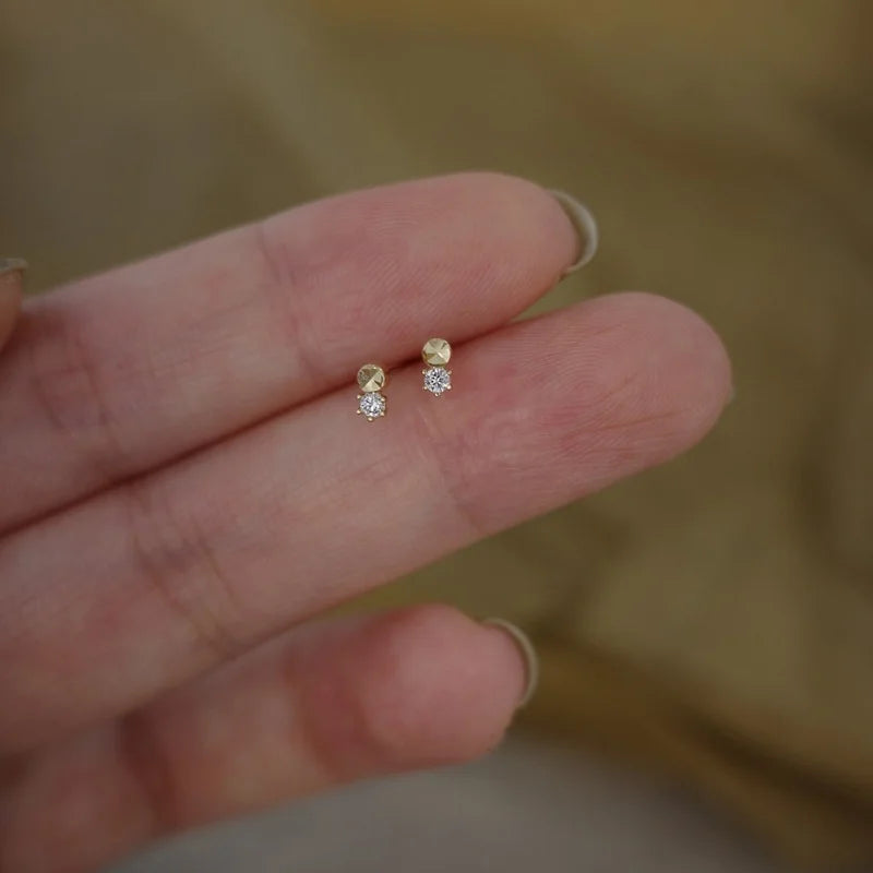 925 Silver Needle Simple Small Stud Earrings Round Cubic Zirconia Minimalist Stud Earrings Gift for Her