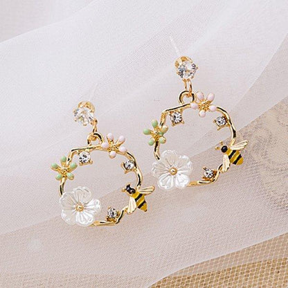 Daisy Flower Earrings - L & M Kee, LLC