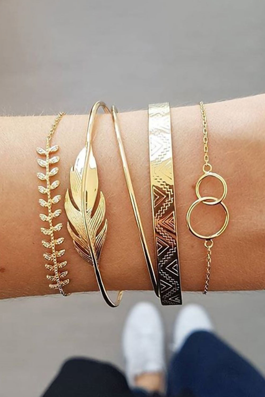 Gold Leaves Retro Pattern Adjustable Plated 5Pcs Bracelet Set