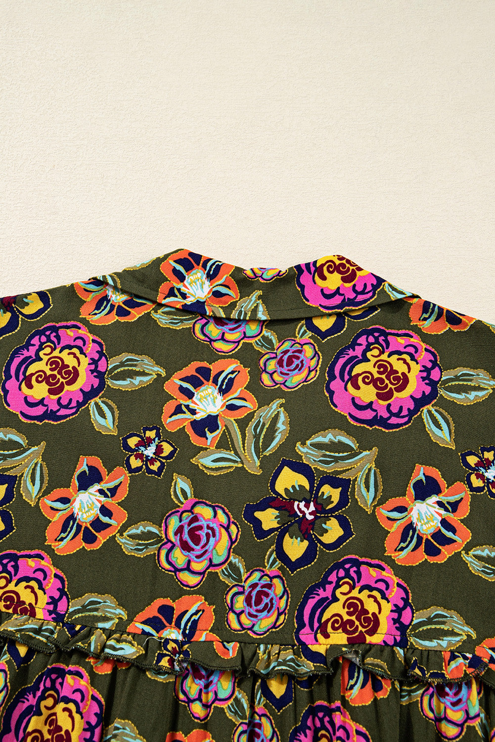 Green Floral Print Split Neck Bubble Sleeve Shift Mini Dress