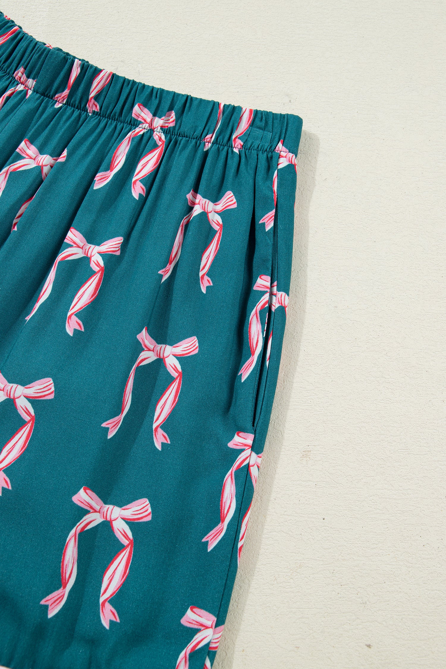 Green Ribbon Bow Print Silky Long Sleeve Shirt and Shorts 2pcs Pajama Set