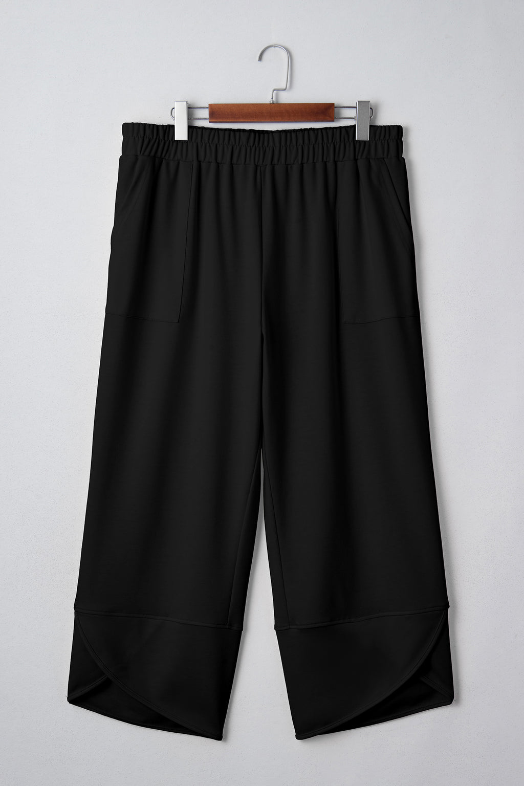 Black Plus Size Elastic Waist Asymmetrical Hem Loose Capris Pants