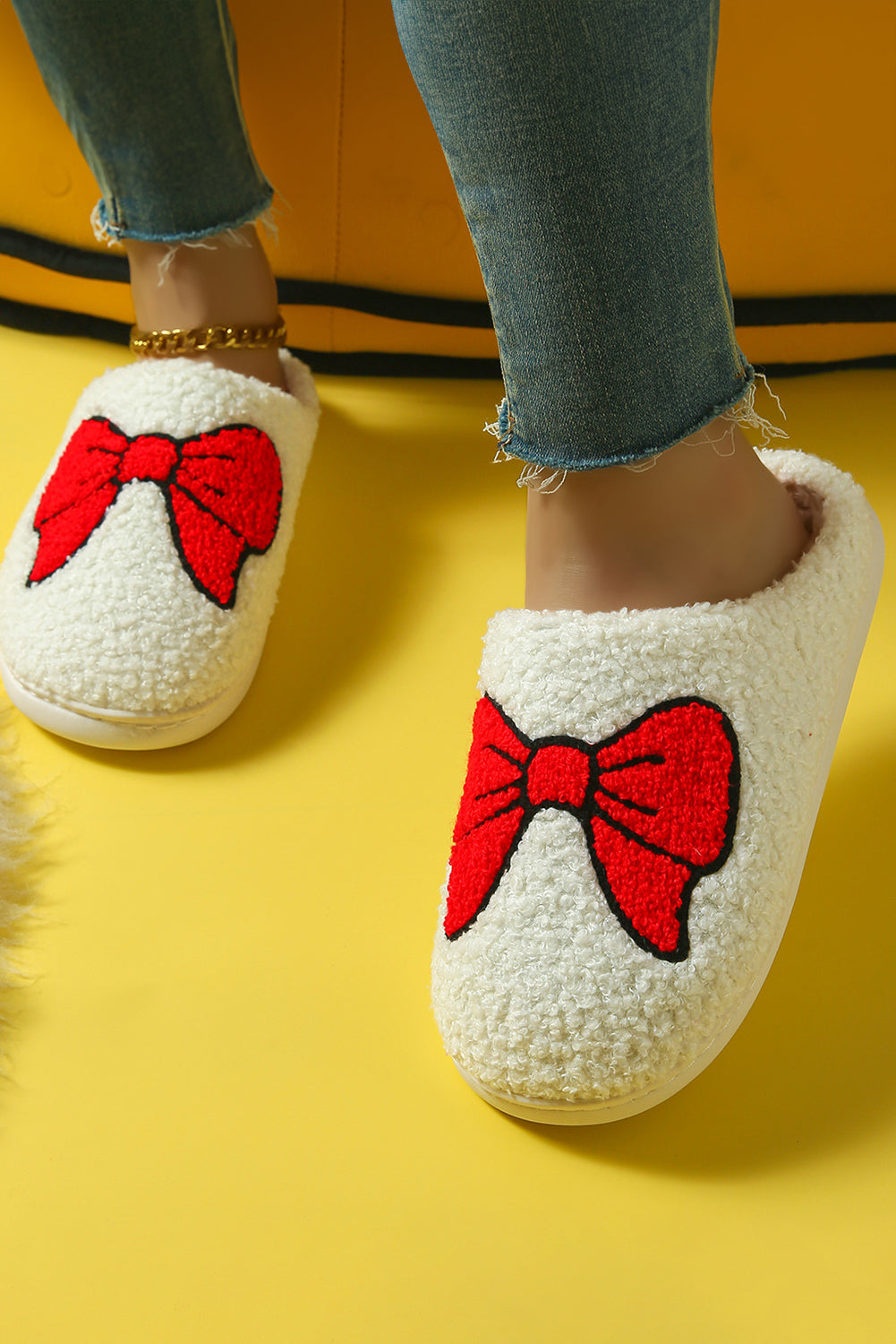 White Sweet Bow Knot Plush Warm Slippers