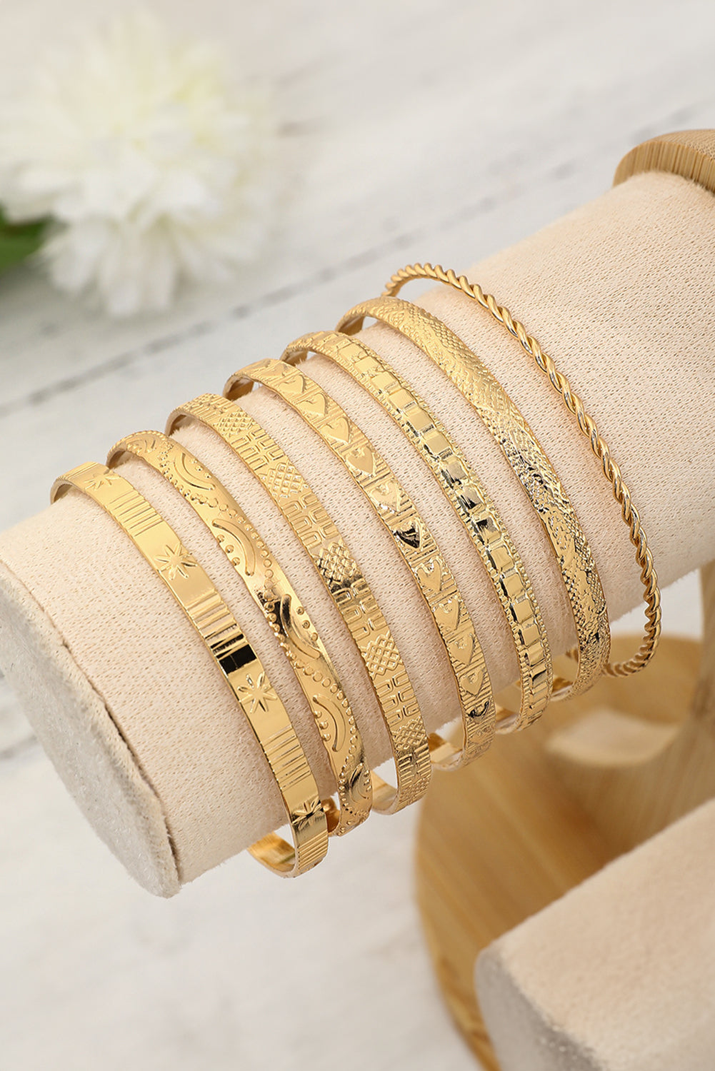 Gold 7pcs/set Textured Open Alloy Bangle Set