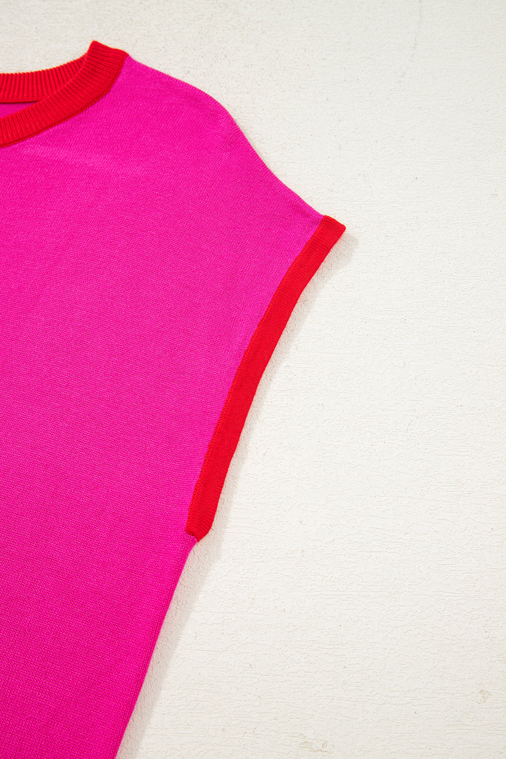 Rose Red Contrast Trim Round Neck Short Sleeve Loose Knit Sweater